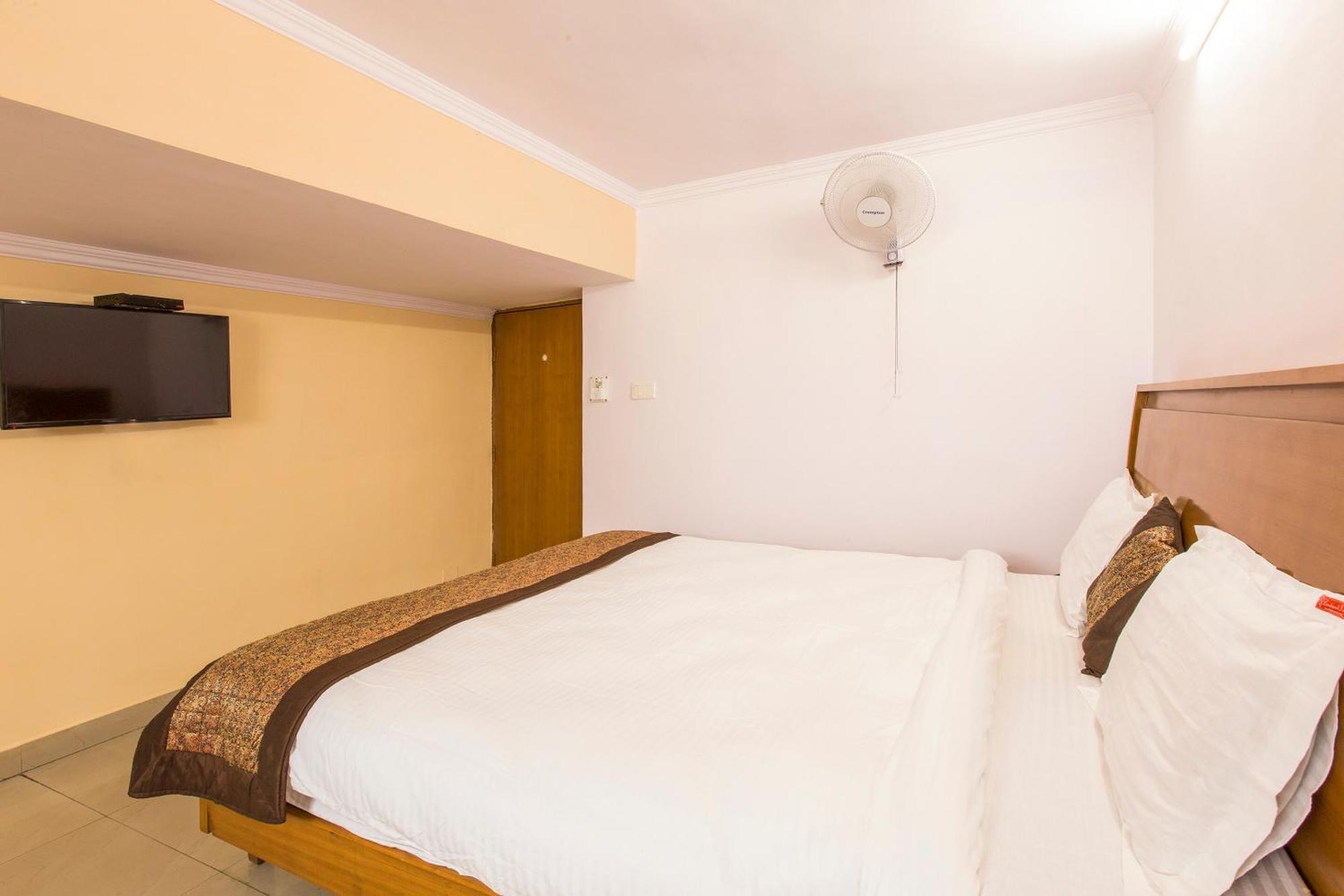 Hotel O Hotel Landmark Inn Delhi  Bagian luar foto