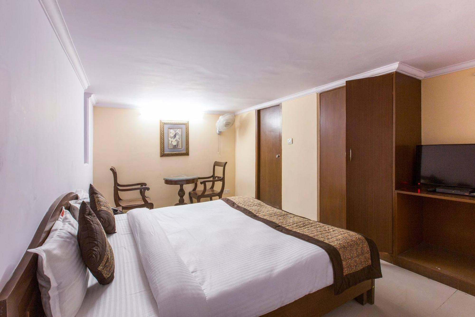 Hotel O Hotel Landmark Inn Delhi  Bagian luar foto