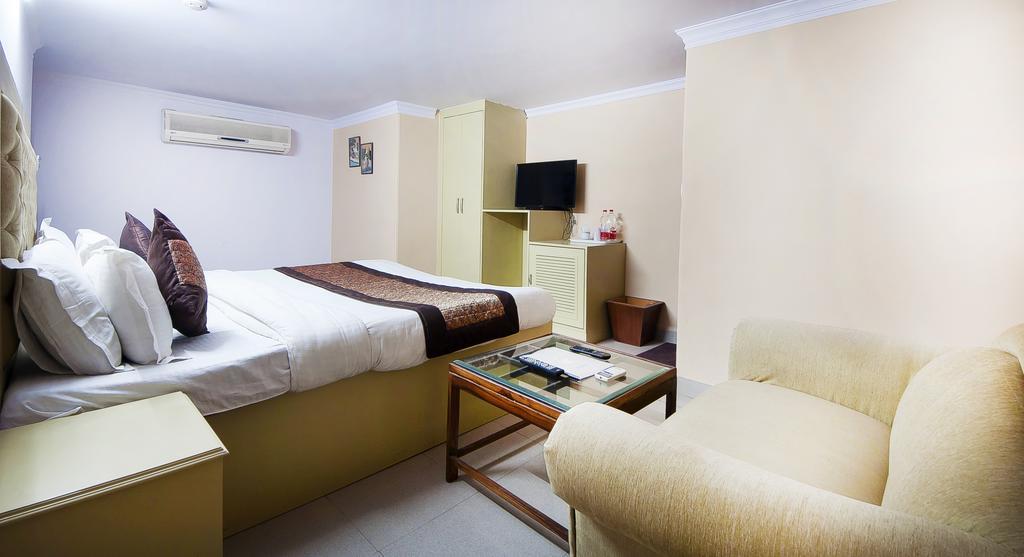 Hotel O Hotel Landmark Inn Delhi  Bagian luar foto