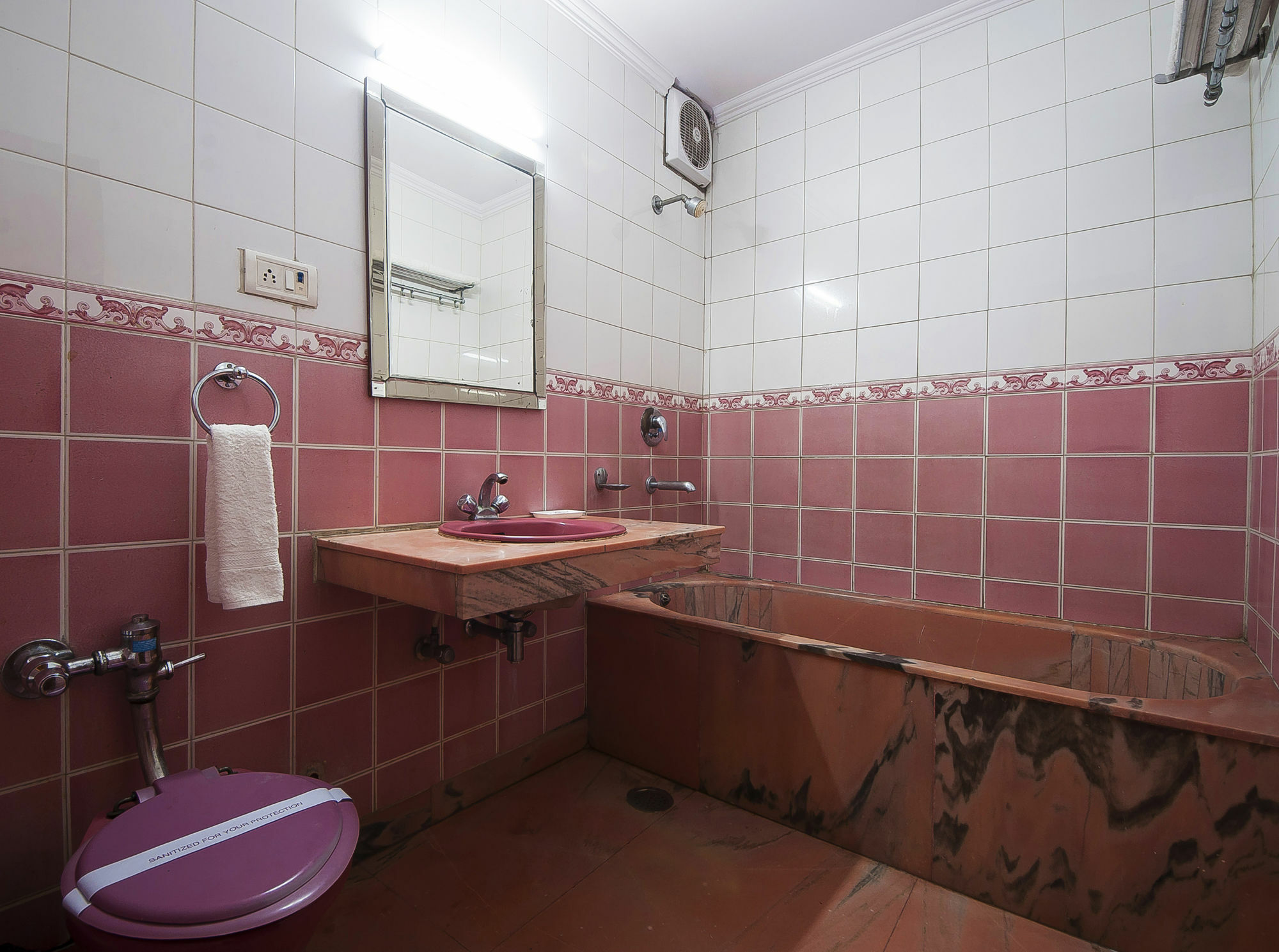 Hotel O Hotel Landmark Inn Delhi  Bagian luar foto