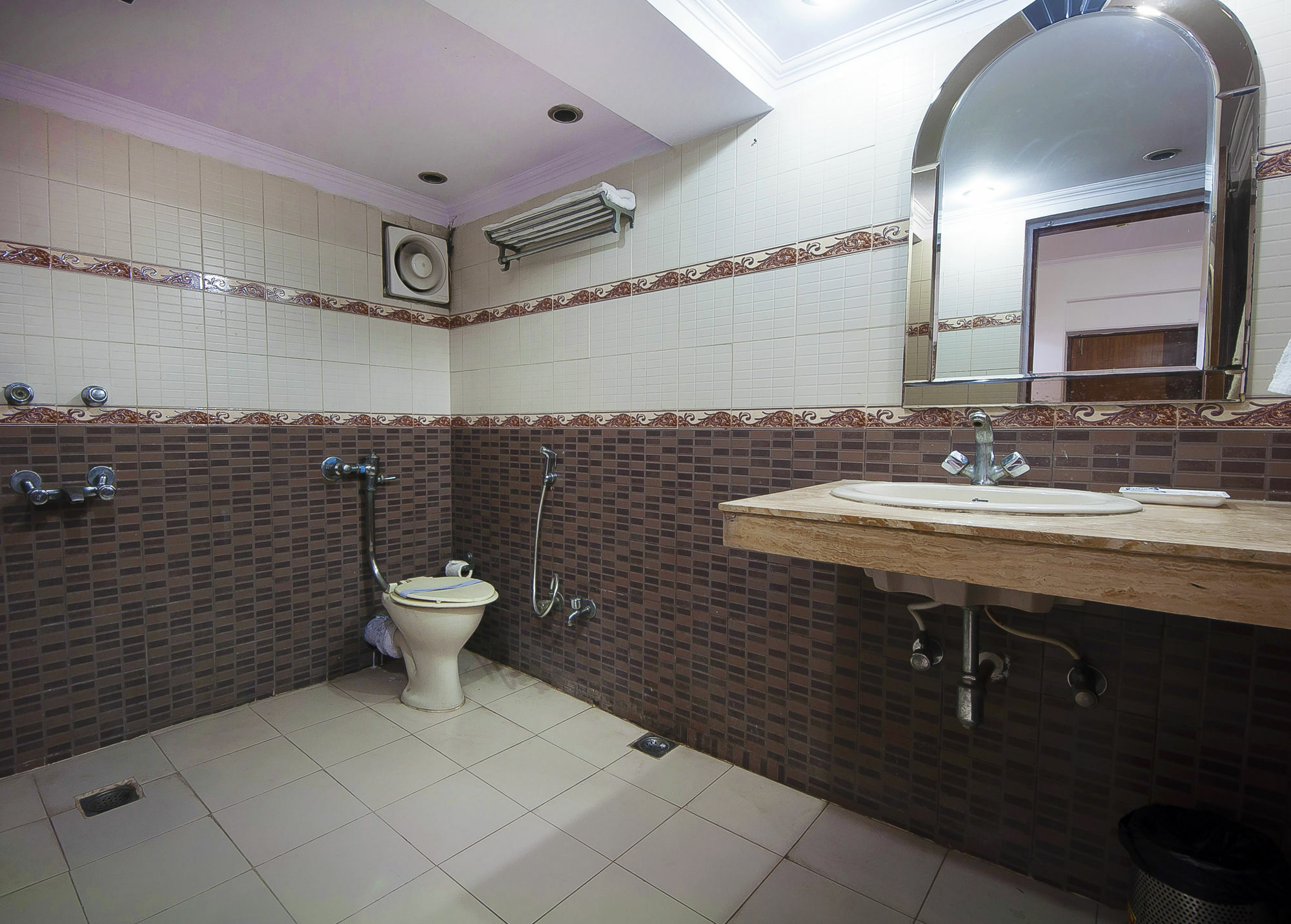 Hotel O Hotel Landmark Inn Delhi  Bagian luar foto
